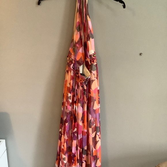 BCBGMAXAZARIA Patterned evening dress size 0 - Picture 2 of 2